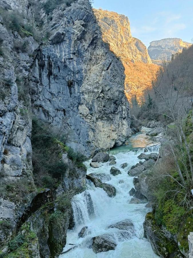 Le Perchoir Du Vercors - Panorama Sur Les Cimes Saint-Andre-en-Royans Экстерьер фото